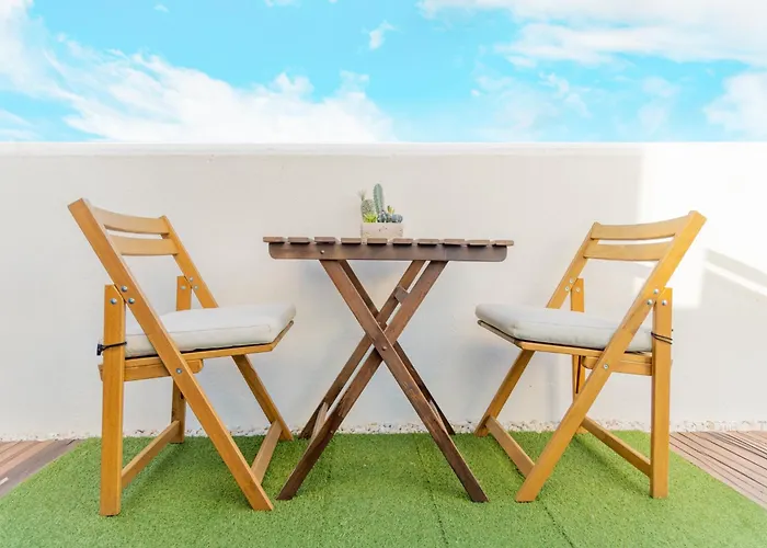 Tarifa Cozy House - Beach View & Balcony